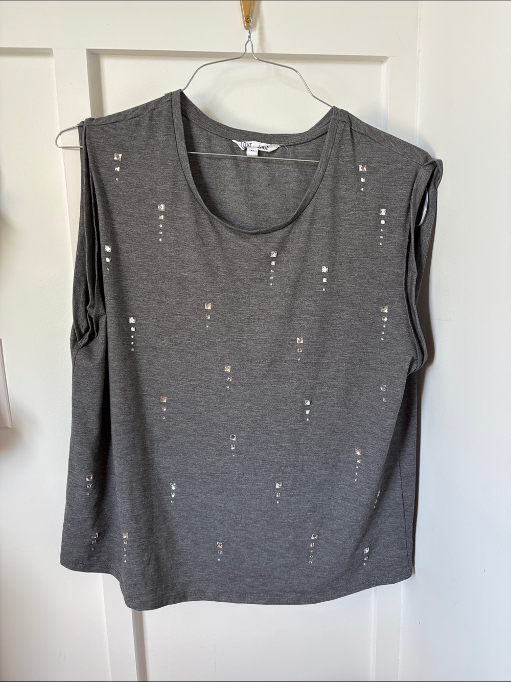 Love & Lace XL sleeveless Gray Embellished rhinestone Cold-Shoulder Women's Top